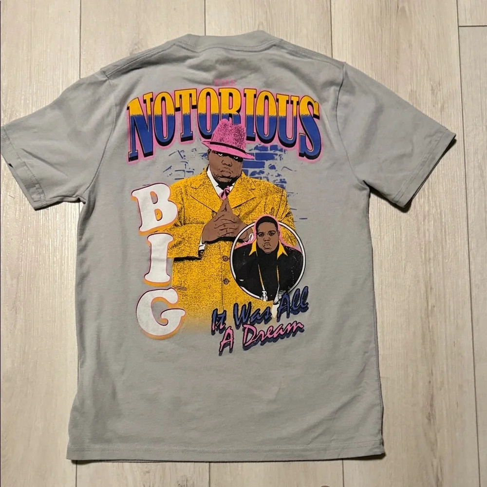 Abercrombie Kids Boys Light Gray Biggie Notorious Graphic Tee size 11/12
